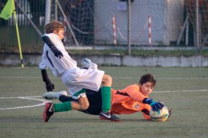 Simone non ci arriva